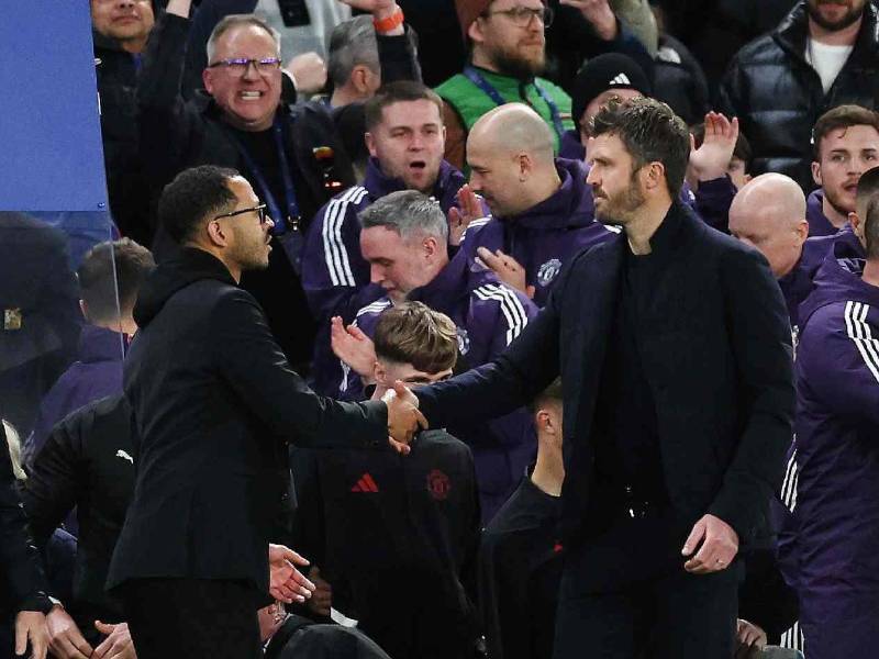 Rosenior ha perdido sus últimos partidos en la Premier League y fue despedido.