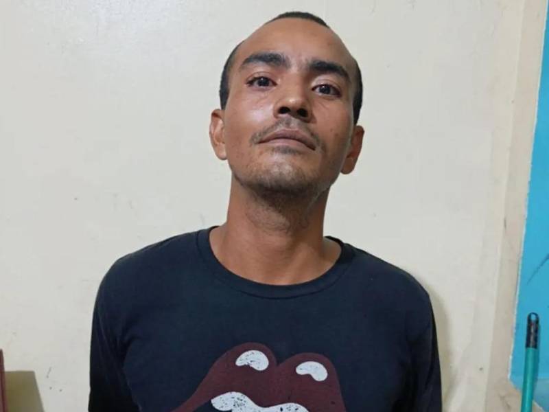 Jairo Antonio Díaz Recartes (28) tras ser detenido por las autoridades policiales.