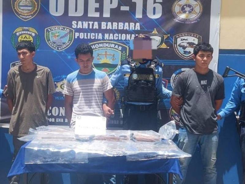 Los tres detenidos fueron presentados en Santa Bárbara Santa Bárbara.
