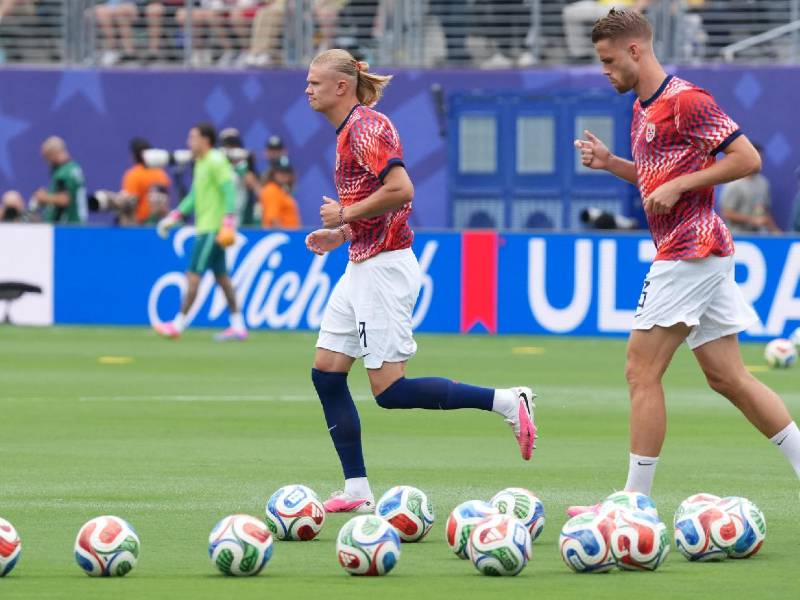 Vinicius y Haaland se enfrentan esta tarde por un boleto a los cuartos de final del Mundial 2026.