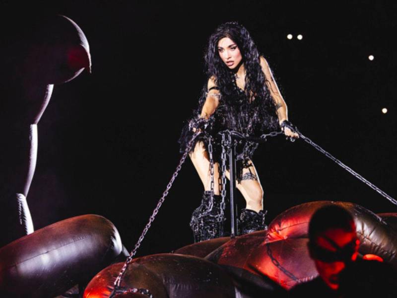 La cantante argentina María Becerra hace historia en Buenos Aires