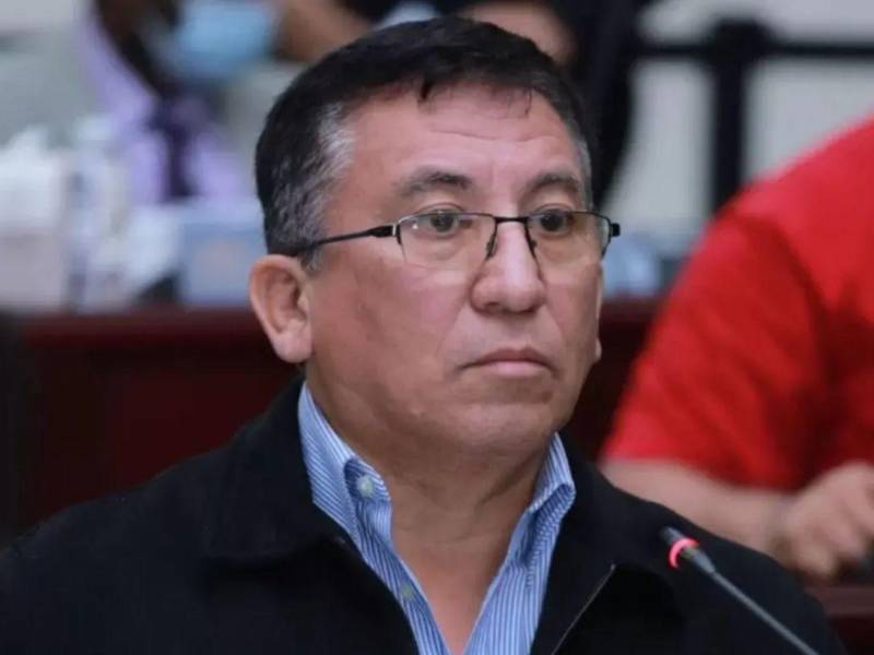 El proceso se deriva de una denuncia presentada por la exdiputada del Partido Liberal y actual subsecretaria de Derechos Humanos, Kathia Marcela Crivelli Ramírez.