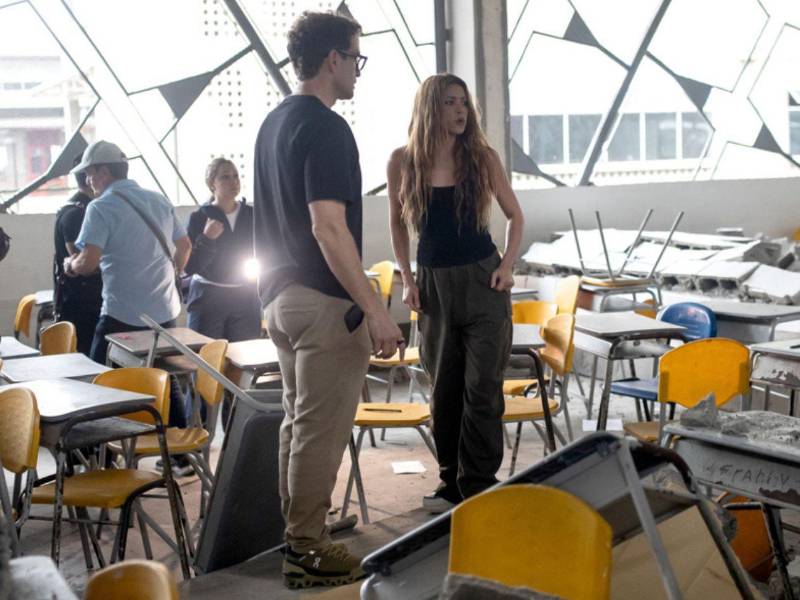 Shakira llega a Quibdó junto al filántropo Howard Buffett
