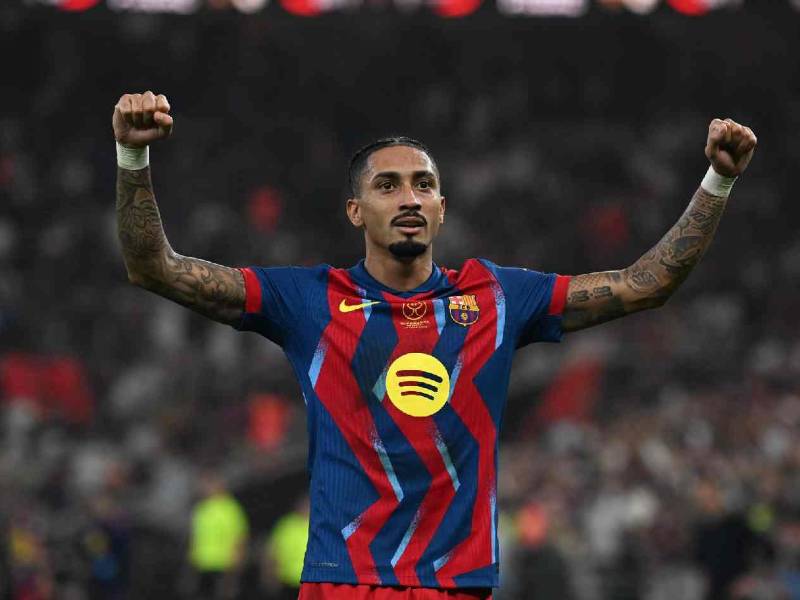 Barcelona y Real Madrid disputan este domingo la final de la Supercopa de España.