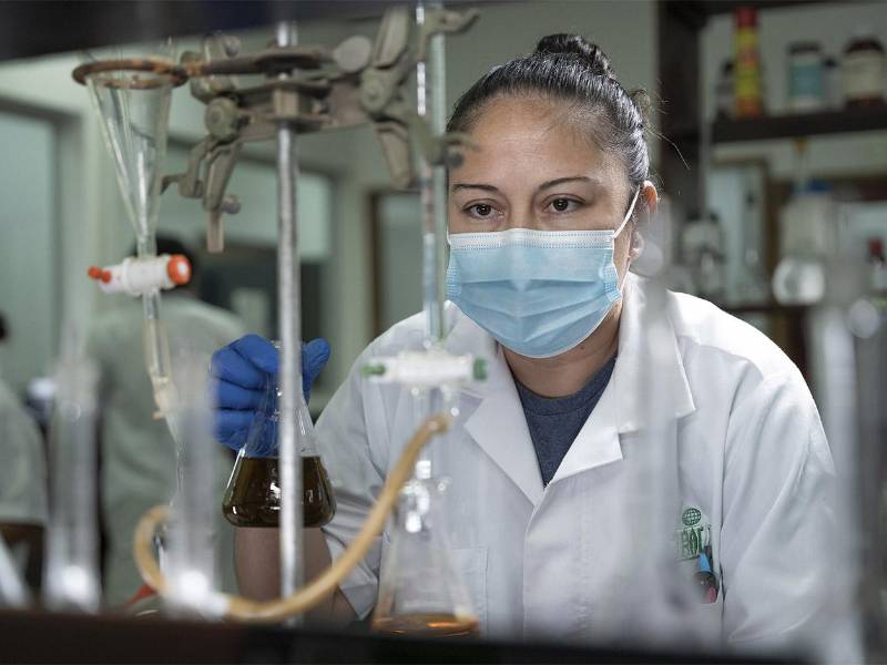 El Laboratorio Químico Agrícola amplía su capacidad operativa en un 75%, permitiendo un acceso más eficiente a servicios de diagnóstico para el sector agrícola.