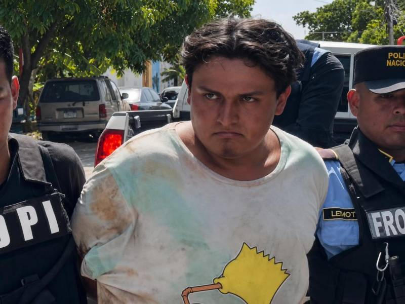 Carlos Adel Pérez Montes, capturado el 14 de agosto y señalado por femicidio en perjuicio de Yorleni Alas, Además es acusado por el delito de robo agravado