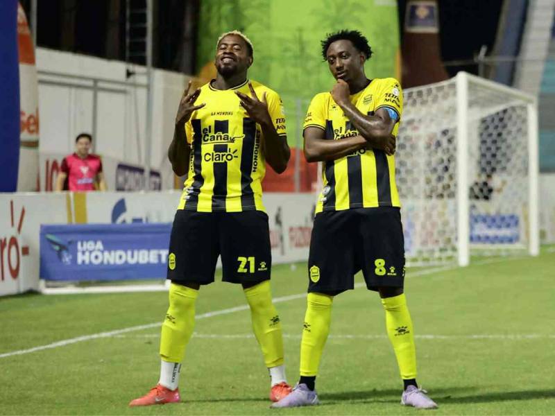 Real España y Olimpia se enfrentaron en el duelo por la jornada 21 del Clausura 2026.