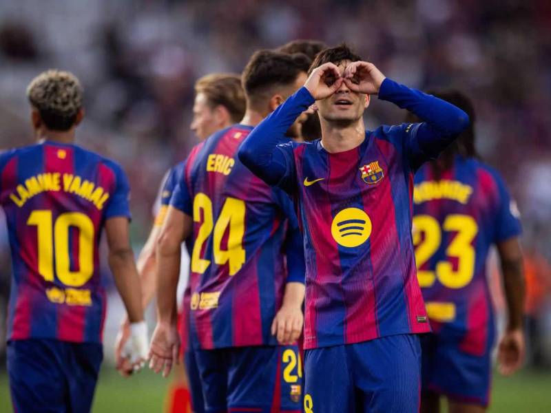 Pedri se despachó con un golazo estilo Messi y puso el 1-0 en el marcador.