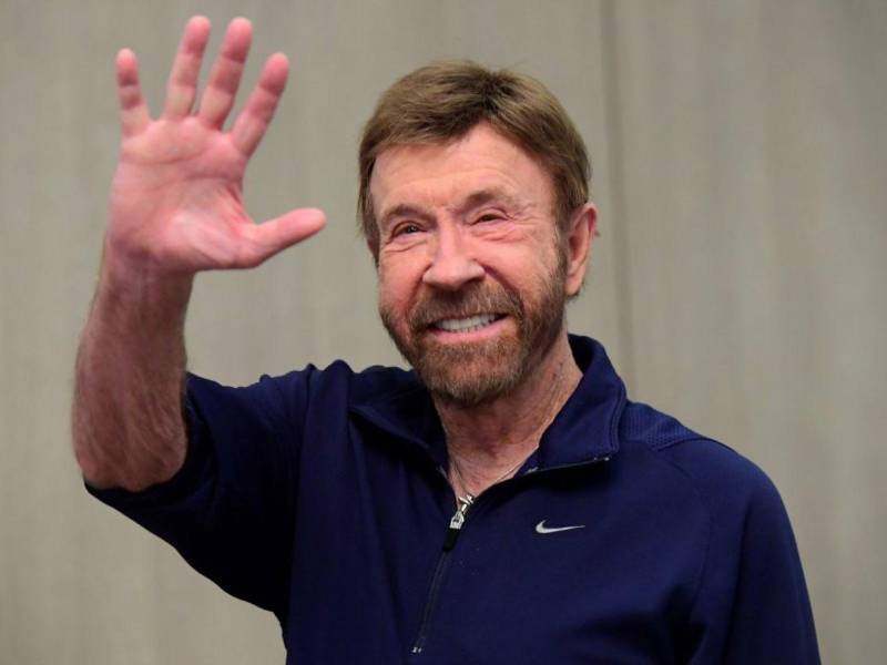 Entre Chuck Norris 1993 y 2001 protagonizó la serie Walker, Texas Ranger, que se convirtió en un éxito mundial.