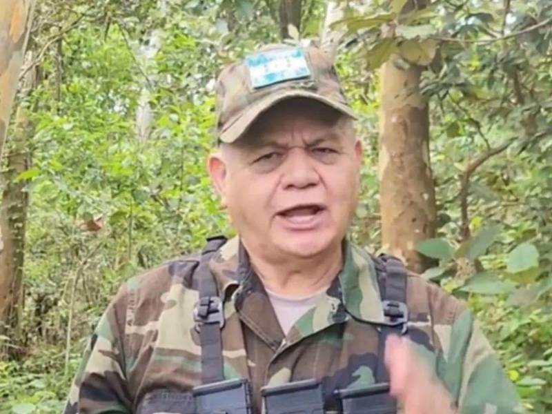 La Secretaría de Seguridad ofrece una recompensa de 35 millones de lempiras por quien dé información del paradero del general retirado Romeo Vásquez.