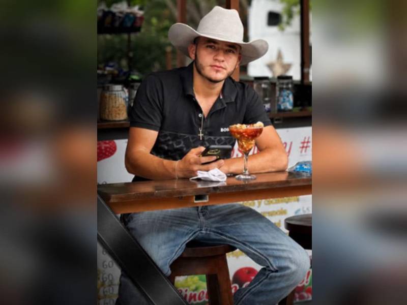 <b>Fotografía de Hernán García, víctima mortal de este accidente que ocurrió ayer.</b>