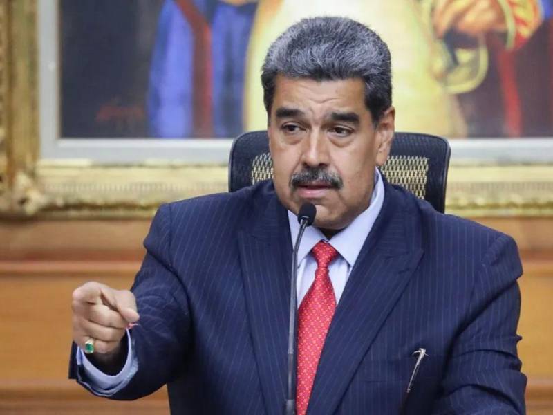 El presidente de Venezuela, Nicolás Maduro, fue capturado por conspiración por narcoterrorismo, conspiración para importar cocaína y posesión de armas y artefactos destructivos en relación con el tráfico de drogas.