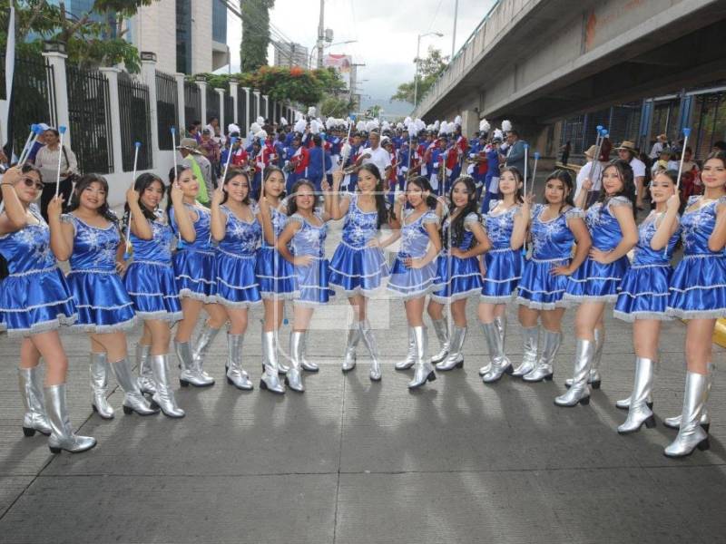 Cuadro de palilonas de instituto Liceo San Juan. Fotografía: Diario La Prensa.