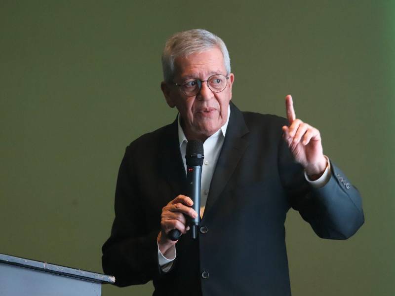 Ramón Medina Luna, economista y director de Banco LAFISE.