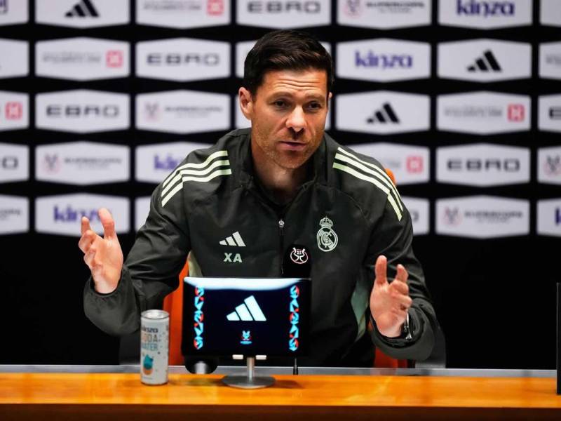Xabi Alonso durante la conferencia de prensa previo a la final de la Supercopa de España.