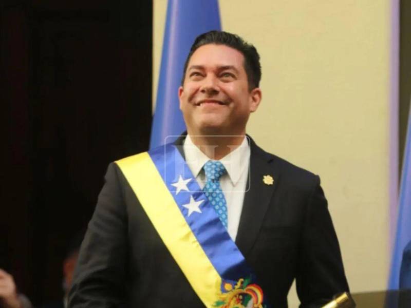 Juan Diego Zelaya fue juramentado el 25 de enero de 2026 como el nuevo alcalde del Distrito Central.