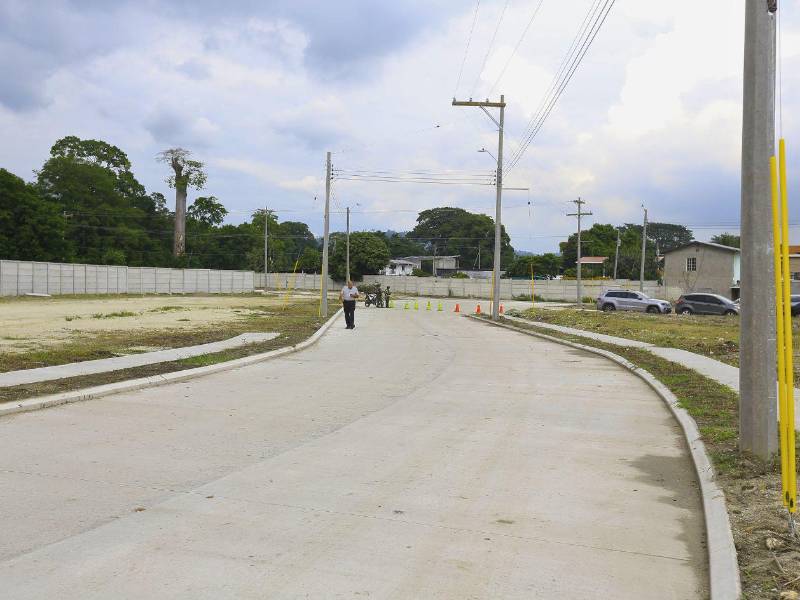 Residencial Santa Rosa ya cuenta con todos los servicios básicos.