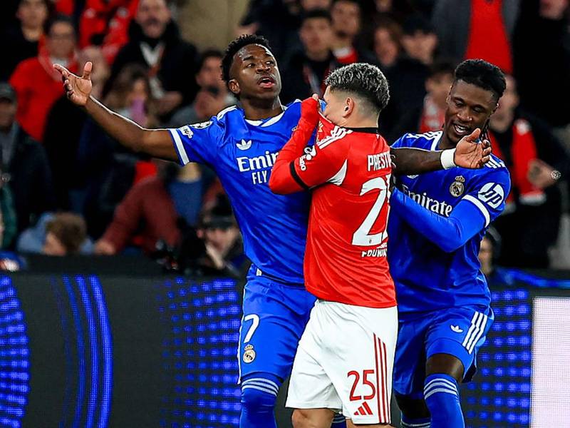El supuesto insulto racista a Vinicius le puede salir muy caro al argentino Gianluca Prestianni, quien puede recibir una dura sanción de parte de la UEFA si se confirma la denuncia que hizo futbolista brasileño del Real Madrid. ¿Qué dice el reglamento?