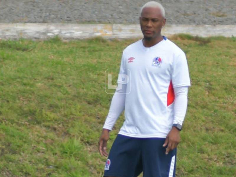 Deybi Flores en el entrenamiento del Olimpia de este viernes 20 de marzo.