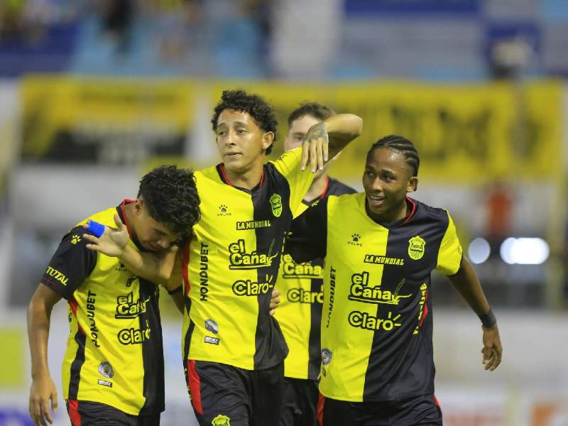 Real España e Independiente juegan esta noche en el cierre de la jornada sabatina.