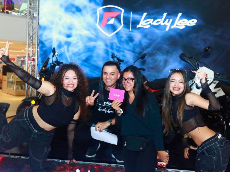 El lanzamiento de FORZA tuvo una animada participación del público, quienes tuvieron la oportunidad de ganar fabulosos premios.