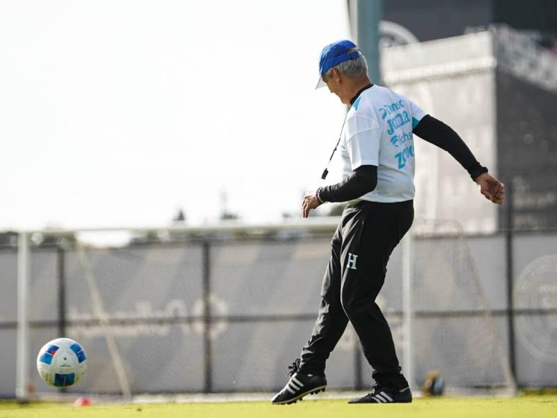 Reinaldo Rueda durante la sesión de entrenamientos de este sábado en Miami.