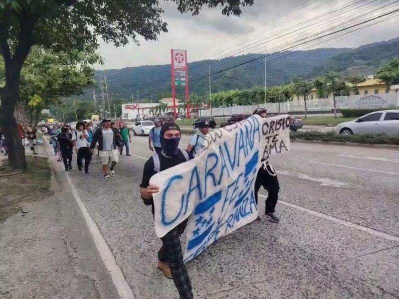 Una nueva caravana de hondureños inició el 20 de septiembre su recorrido hacia Estados Unidos, partió desde San Pedro Sula en busca de mejores oportunidades.