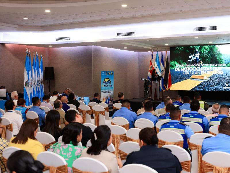 En San Pedro Sula se realizó el el IV Simposio de Avances y Propuestas para una Política Pública de Seguridad Vial.