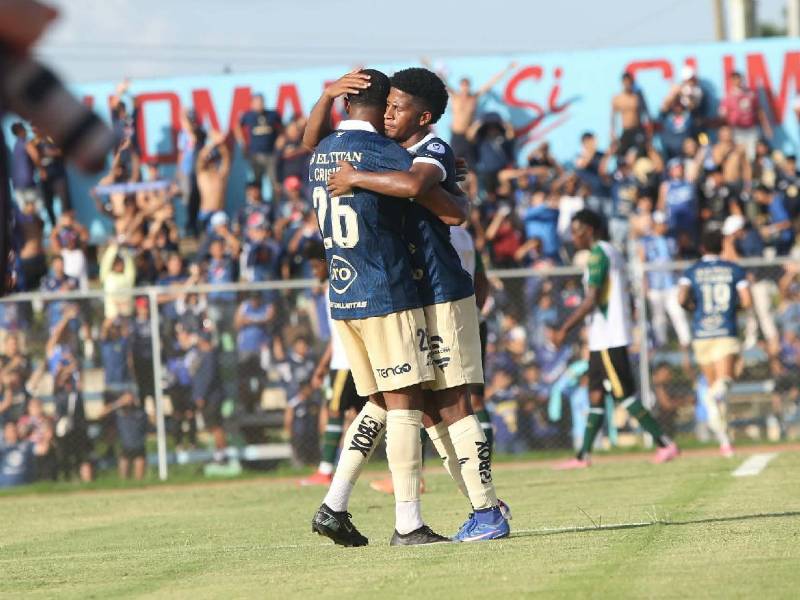 Juticalpa vs Motagua se enfrentan en el Rubén Guifarro.