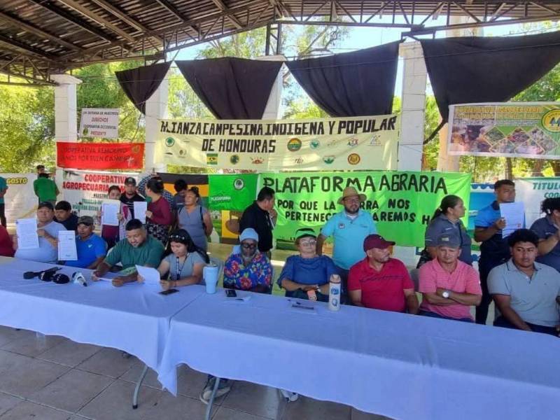 Representantes de unas 60 organizaciones campesinas se reunieron en Tocoa para definir acciones y recolectar firmas con el fin de exigir la derogación de la normativa.