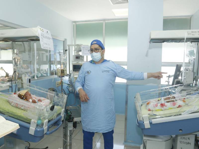 El primer y tercer trillizo han mostrado una evolución favorable.