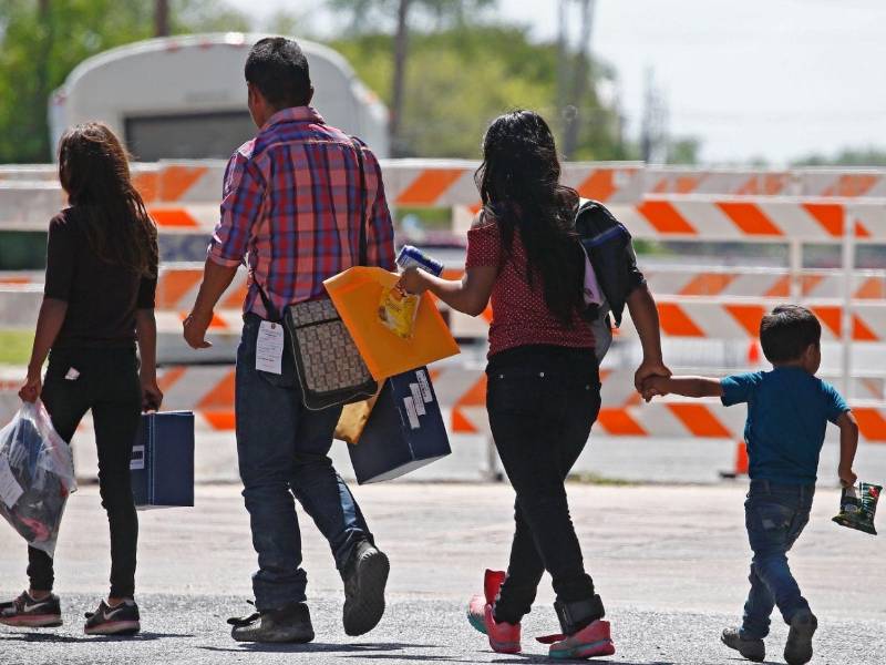Miles de familia en busca del sueño americano