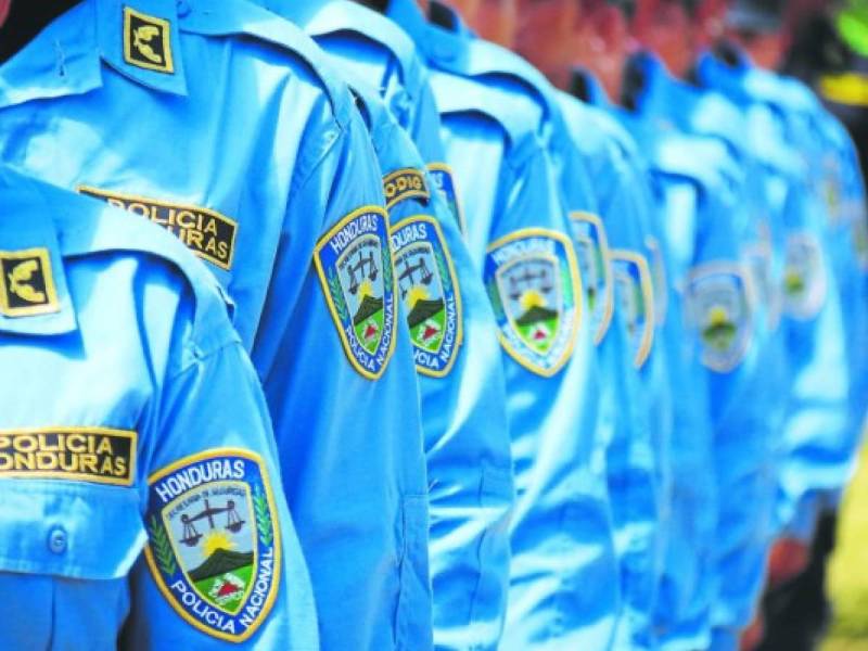 Fotografía muestra a miembros de la Policía Nacional de Honduras.