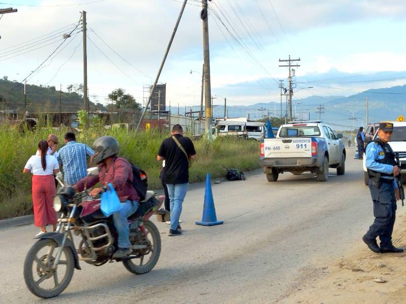 Agentes de la Policía Nacional acordonaron el pasado 19 de diciembrela escena para resguardar el lugar.