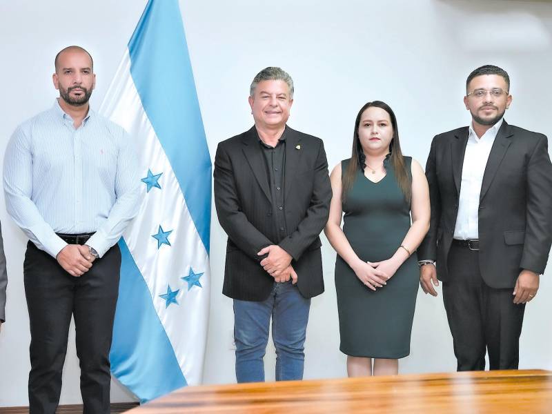 <b><span class=mln_uppercase_mln>Junta.</span></b> La interventora del Instituto de la Propiedad deberá presentar a inicios de julio próximo el primer informe, el que deberá ser remitido a la presidenta Xiomara Castro.<span class=mln_uppercase_mln> </span>