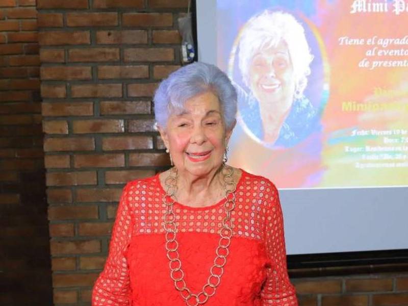 La destacada escritora, Mimí Panayotti, falleció este viernes en San Pedro Sula.