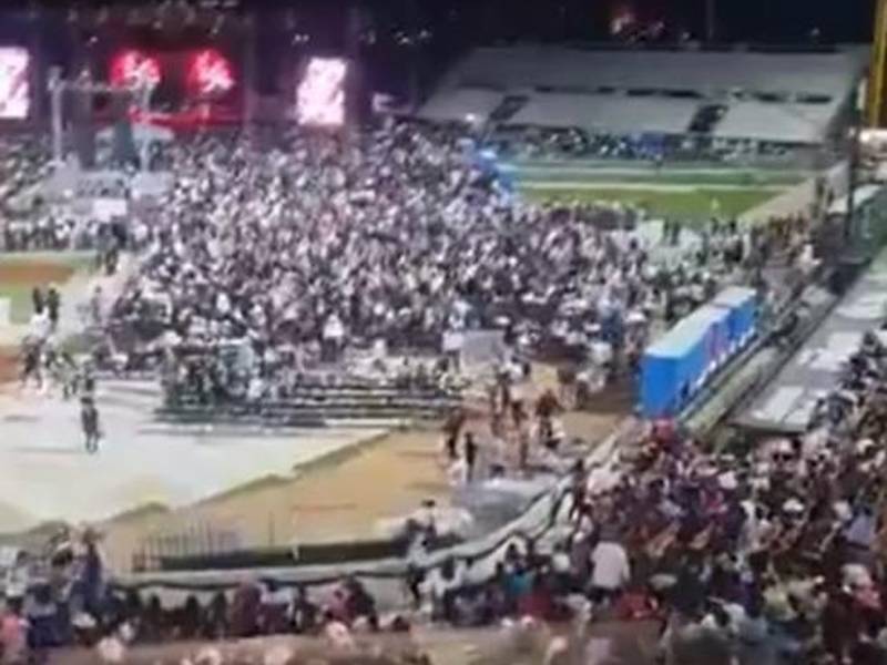 Concierto de Carín León termina en balacera