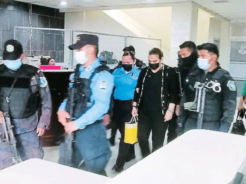 <b><span class=mln_uppercase_mln>Situación.</span></b> Rosa Elena Bonilla Ávila está presa en Támara.<span class=mln_uppercase_mln> </span>