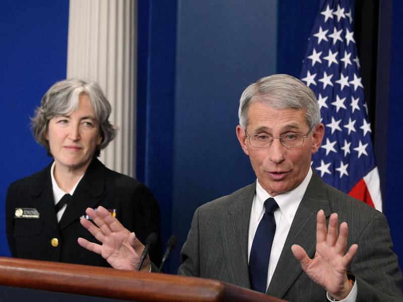 Anthony Fauci, epidemiólogo de la Casa Blanca, ha recibido cuatro dosis de la vacuna anticovid.