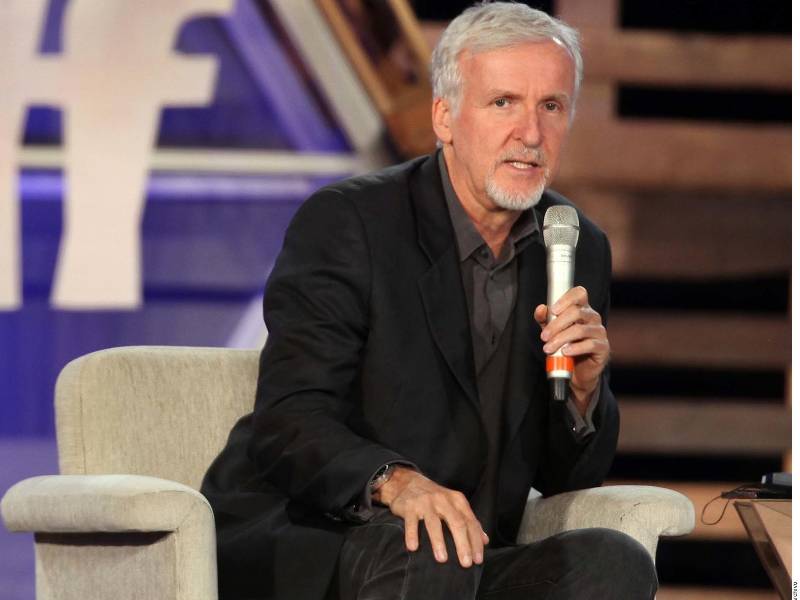 James Cameron culpa al capitán y dueño del sumergible Titán por no escuchar las advertencias de los expertos para evitar la inmersión.