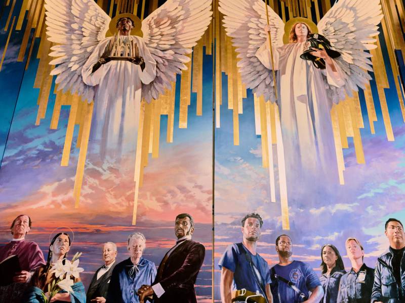 El mural de Adam Cvijanovic para la Catedral de San Patricio en NY celebra la inmigración del pasado y de hoy.