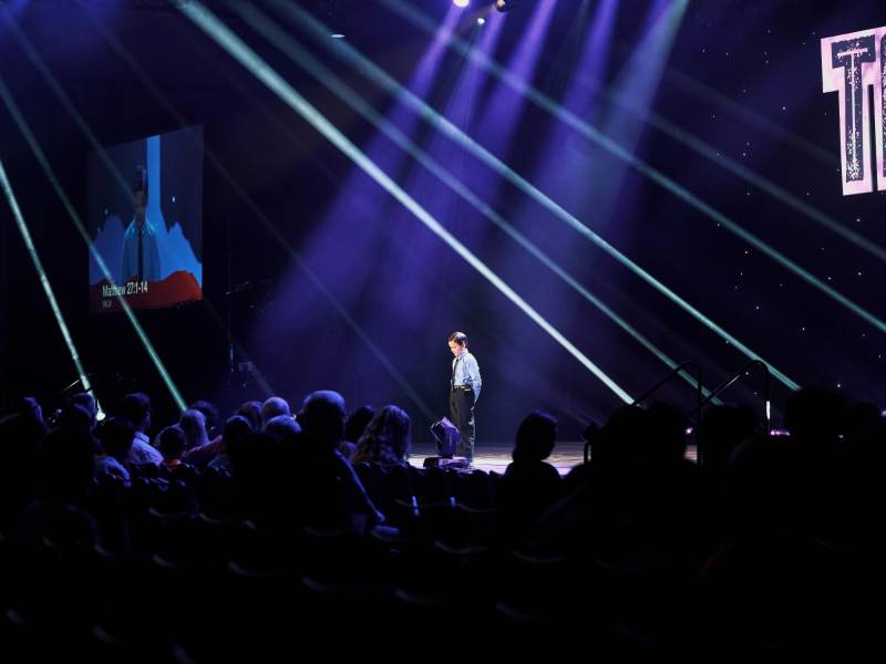Daniel Chew, de 9 años, ganó su grupo de edad en el Concurso Nacional de la Biblia en Orlando, Florida. Los participantes del grupo de Daniel tuvieron que memorizar más de 570 versículos.