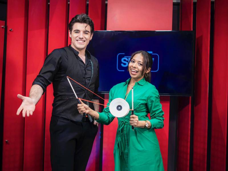 Michael Zorzan posó muy contento después de la entrevista con la periodista Marisol Soto en los estudios de Diario LA PRENSA.