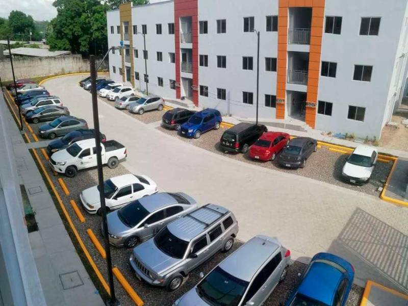 <b><span class=mln_uppercase_mln>obras.</span></b> Hábitat para la Humanidad desarrolla un proyecto al norte de SPS que busca combatir el déficit habitacional en la ciudad.<span class=mln_uppercase_mln> </span>