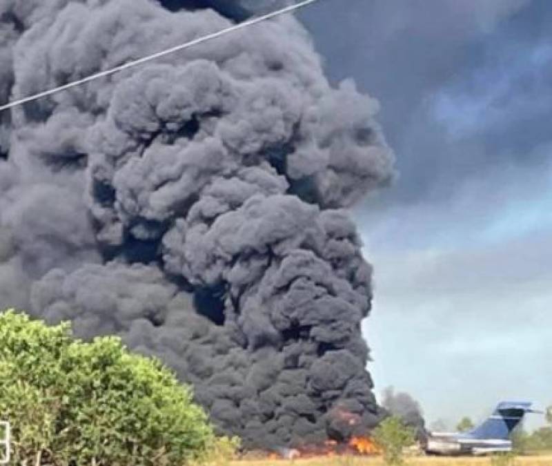 Todos los ocupantes de la aeronave fueron rescatados con vida. En total viajaban 21 personas, tres de ellos eran miembros de la tripulación. Solo uno de ellos sufrió heridas menores.