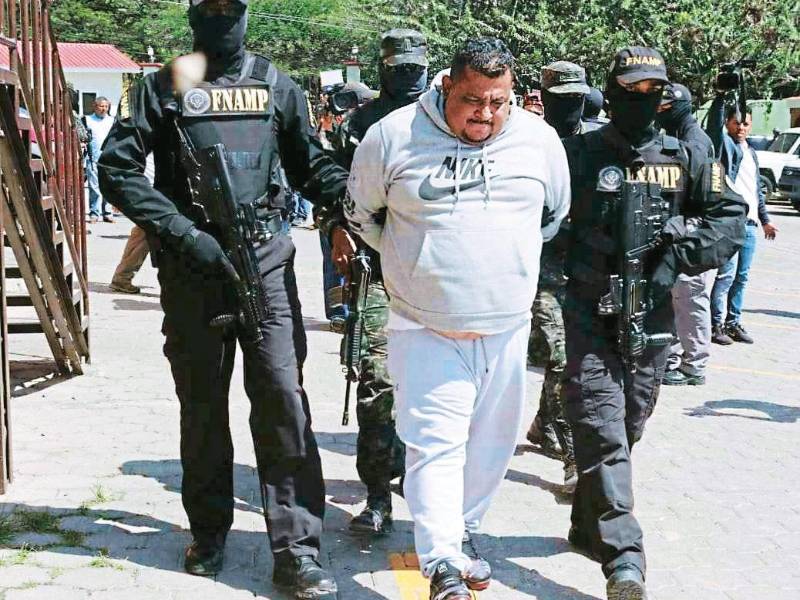 <b><span class=mln_uppercase_mln>archivo.</span></b> Carlos Álvarez Cruz fue detenido el jueves 29 de agosto de 2019 en el interior de una lujosa vivienda.