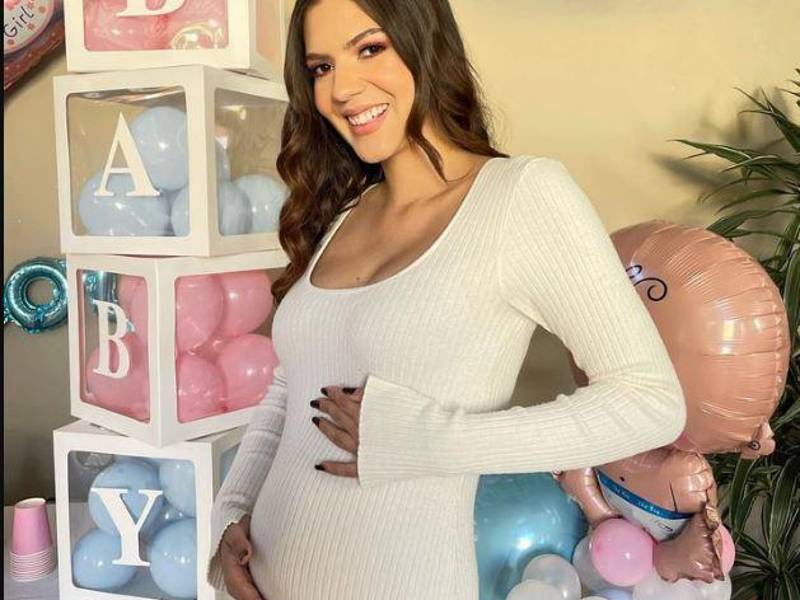 La hermosa Melissa Valeriano anunció que será mamá de una niña.