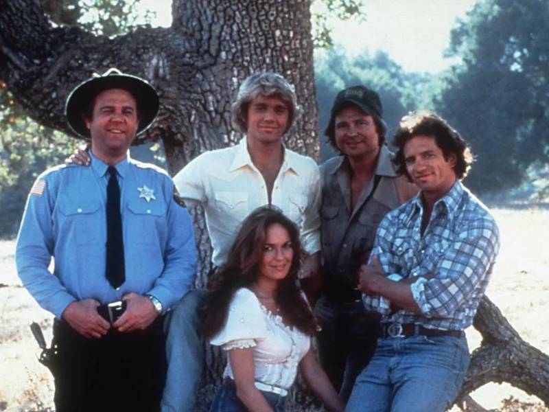 Elenco de la serie Los Dukes de Hazzard.