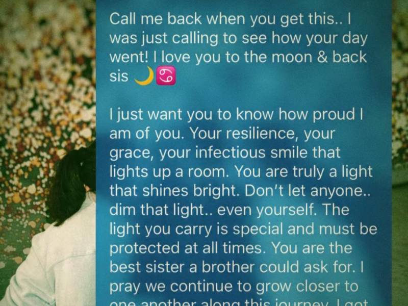 Carlon Jeffery, hermano gemelo de Carla y también actor compartió en las historias de Instagram un desgarrador mensaje: Hola, hermana, llámame cuando recibas esto. ¡Solo te llamaba para saber cómo te había ido el día! Te quiero muchísimo, hermana.