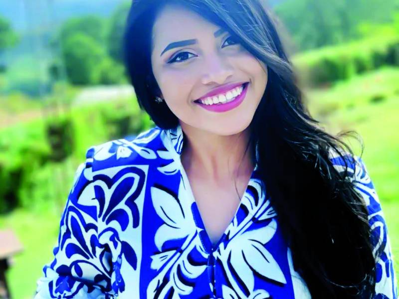 “En esta industria, las mujeres hondureñas estamos marcando tendencias no solo en un marco nacional, también internacional”, Ixchel Isidro, Diseñadora.